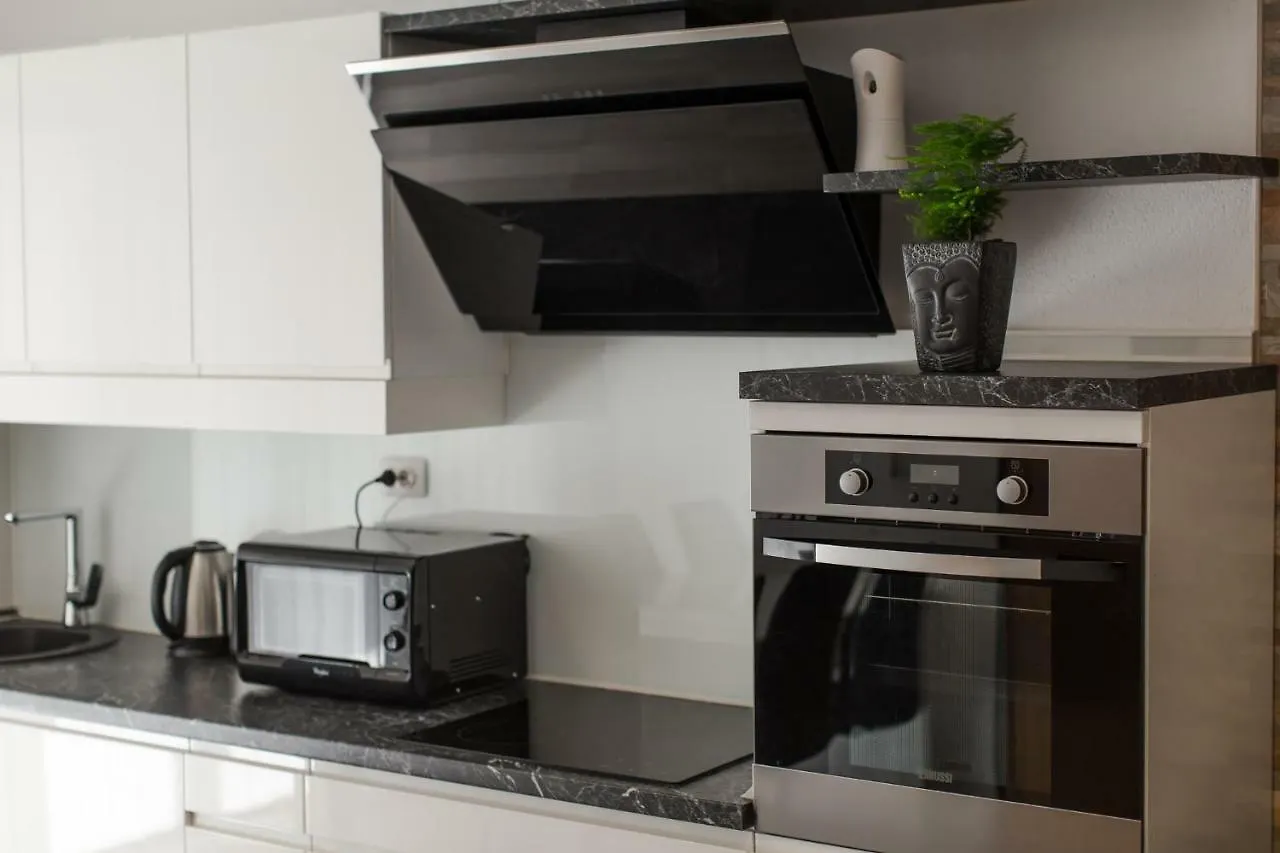Zenta Apartment Split