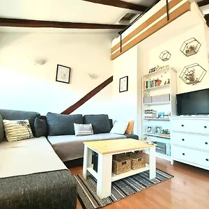Beautiful Split