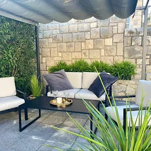 Lux Garden Luxury Split