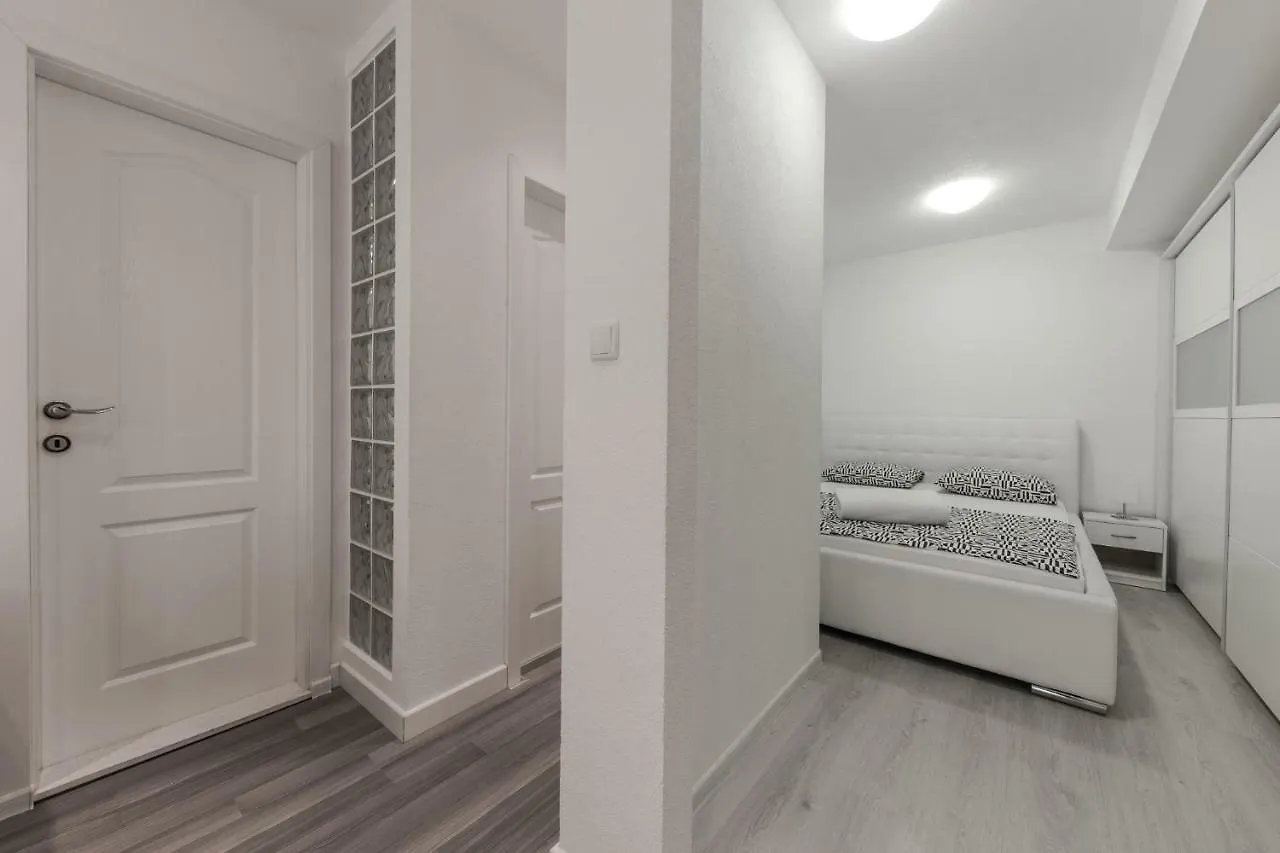 Zenta Apartment Split 0*,  Croatia